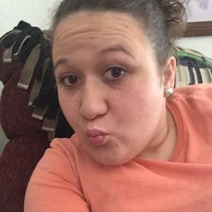 Meet your Posher, Michaela